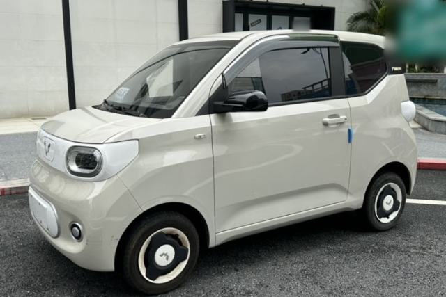 Ojetý Wuling Hongguang MINIEV 2024 3rd Generation 215km Youth Edition