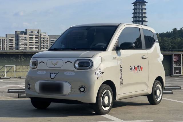 Ojetý Wuling Hongguang MINIEV 2024 3rd Generation 215km Youth Edition