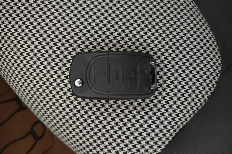 Used Wuling Hongguang MINIEV 2024 3rd Generation 215km Youth Edition Vehicle Key