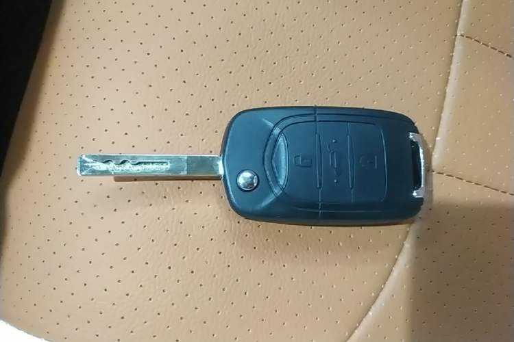 Used Wuling Hongguang MINIEV 2024 3rd Generation 215km Youth Edition Vehicle Key