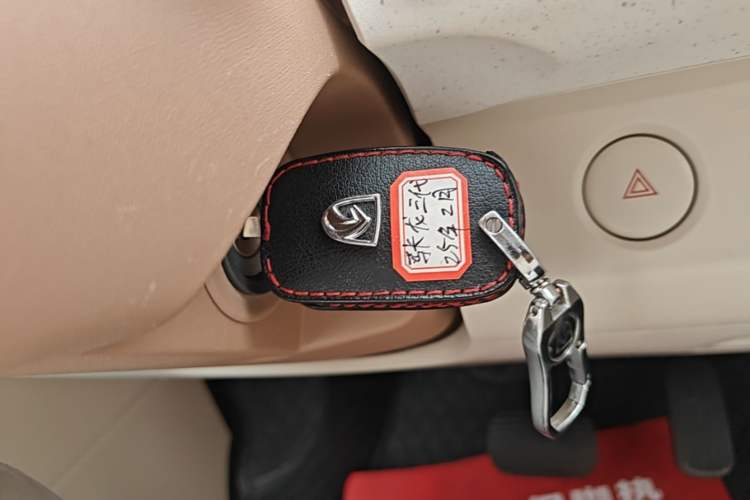 Used Wuling Hongguang MINIEV 2024 3rd Generation 215km Youth Edition Vehicle Key