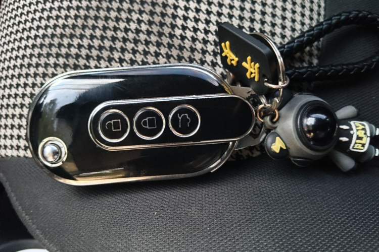 Used Wuling Hongguang MINIEV 2024 3rd Generation 215km Advanced Version Vehicle Key