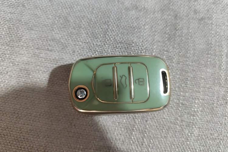 Used Wuling Hongguang MINIEV 2024 3rd Generation 215km Youth Edition Vehicle Key