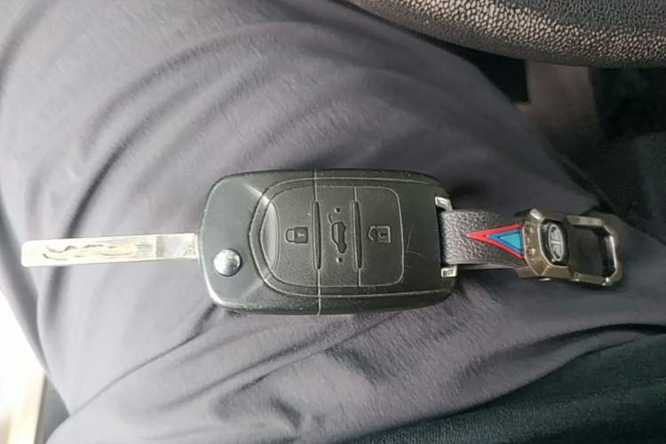 Used Wuling Hongguang MINIEV 2024 3rd Generation 215km Youth Edition Vehicle Key