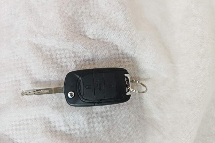 Used Wuling Hongguang MINIEV 2024 3rd Generation 215km Youth Edition Vehicle Key