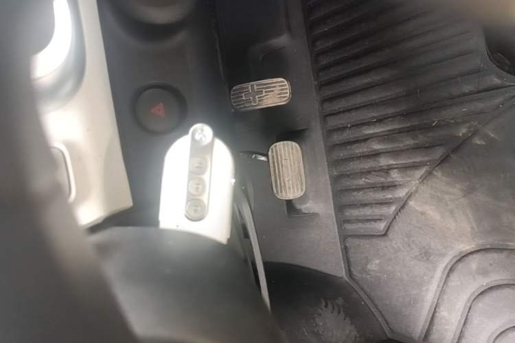 Used Wuling Hongguang MINIEV 2024 3rd Generation 215km Advanced Version Vehicle Key