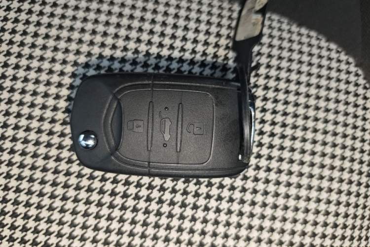 Used Wuling Hongguang MINIEV 2024 3rd Generation 215km Youth Edition Vehicle Key