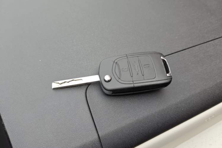 Used Wuling Hongguang MINIEV 2024 3rd Generation 215km Youth Edition Vehicle Key