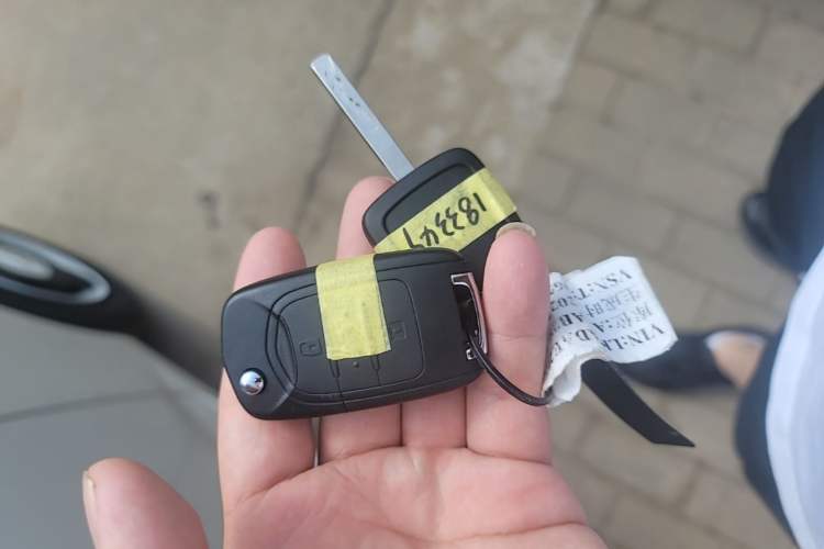 Used Wuling Hongguang MINIEV 2024 3rd Generation 215km Youth Edition Vehicle Key
