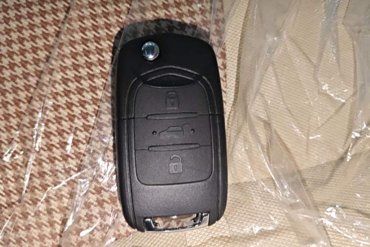Used Wuling Hongguang MINIEV 2024 3rd Generation 215km Youth Edition Vehicle Key