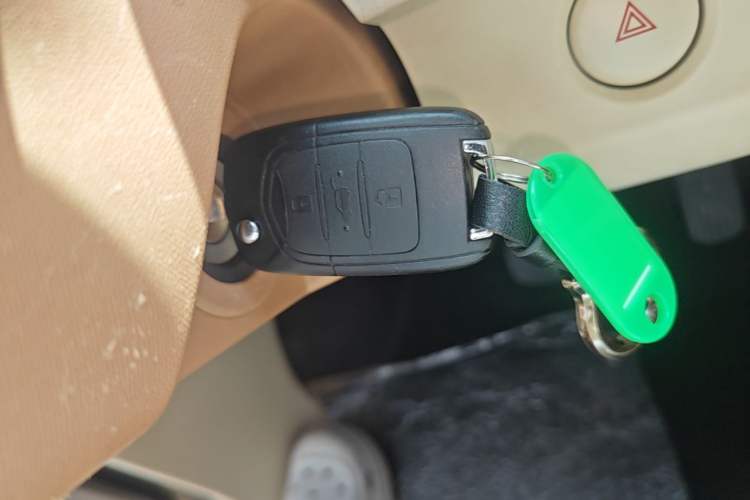 Used Wuling Hongguang MINIEV 2024 3rd Generation 215km Youth Edition Vehicle Key
