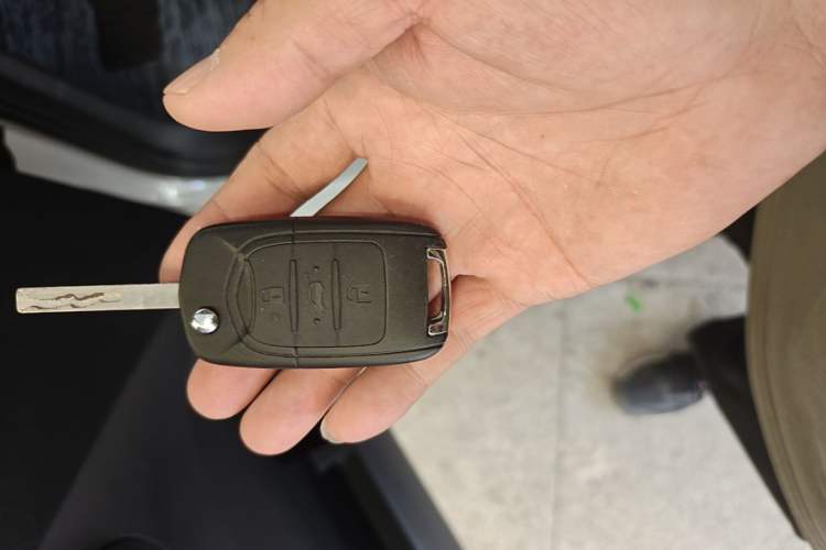 Used Wuling Hongguang MINIEV 2024 3rd Generation 215km Youth Edition Vehicle Key