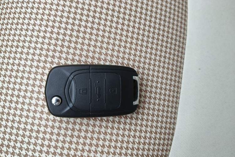 Used Wuling Hongguang MINIEV 2024 3rd Generation 215km Youth Edition Vehicle Key