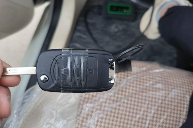 Used Wuling Hongguang MINIEV 2024 3rd Generation 215km Youth Edition Vehicle Key