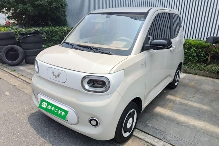 Used Wuling Hongguang MINIEV 2024 3rd Generation 215km Youth Edition Guazi used car, China used car export, Used car for sale, Used  cars, Cheapest cars for sale