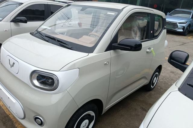 Ojetý Wuling Hongguang MINIEV 2024 3rd Generation 215km Youth Edition