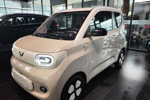 Used Wuling Hongguang MINIEV 2024 3rd Generation 215km Advanced Version