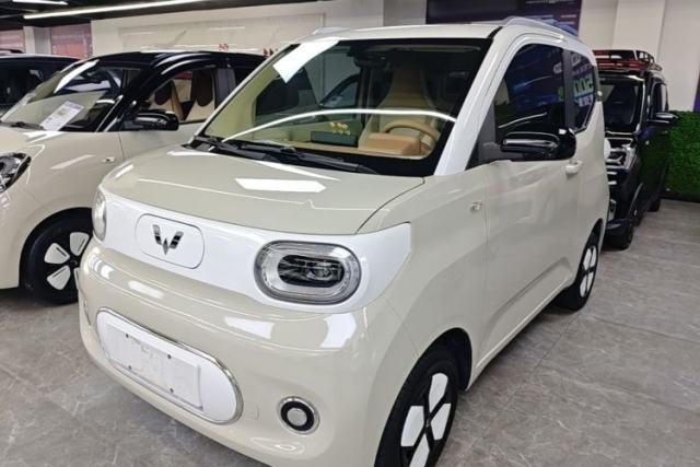 Ojetý Wuling Hongguang MINIEV 2024 3rd Generation 215km Advanced Version