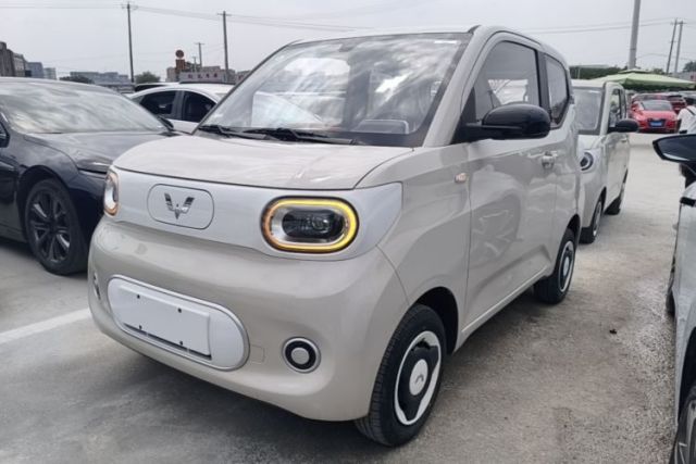 Used Wuling Hongguang MINIEV 2024 3rd Generation 215km Youth Edition