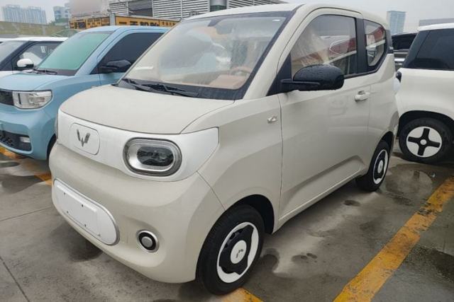 Used Wuling Hongguang MINIEV 2024 3rd Generation 215km Youth Edition