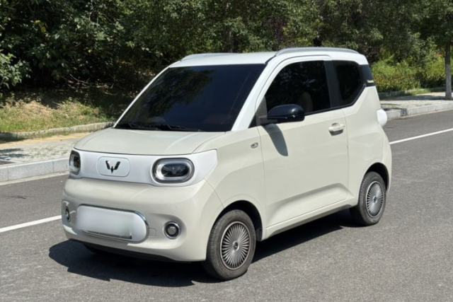 Ojetý Wuling Hongguang MINIEV 2024 3rd Generation 215km Advanced Version