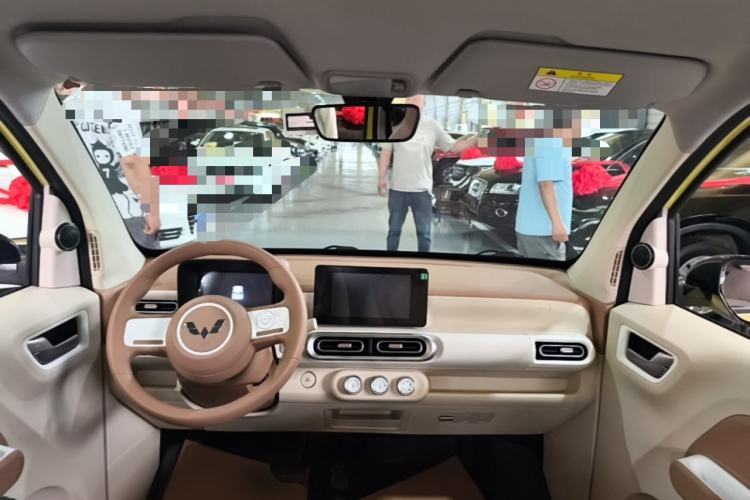 Used Wuling Hongguang MINIEV 2024 3rd Generation 215km Advanced Version Center Console