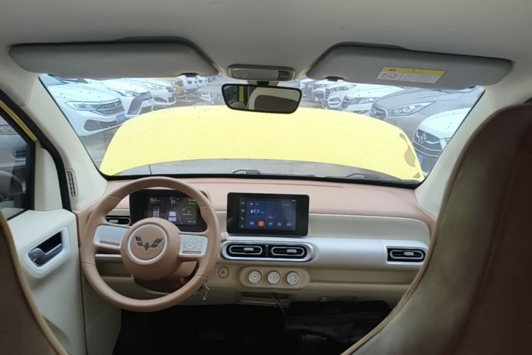 Used Wuling Hongguang MINIEV 2024 3rd Generation 215km Advanced Version Center Console