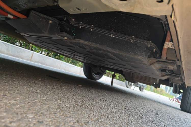 Used Wuling Hongguang MINIEV 2024 3rd Generation 215km Youth Edition Chassis Front Left