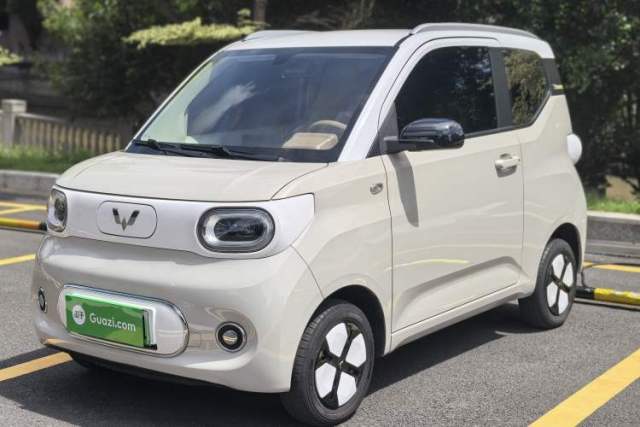 Ojetý Wuling Hongguang MINIEV 2024 3rd Generation 215km Advanced Version