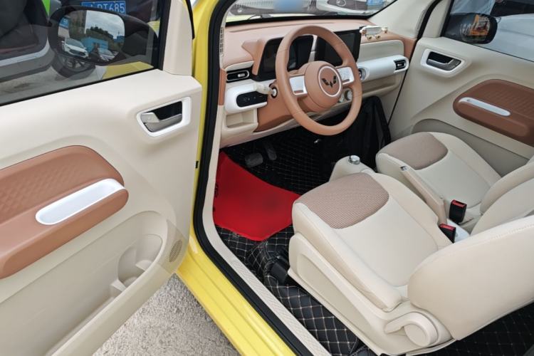Used Wuling Hongguang MINIEV 2024 3rd Generation 215km Advanced Version Driver Seat