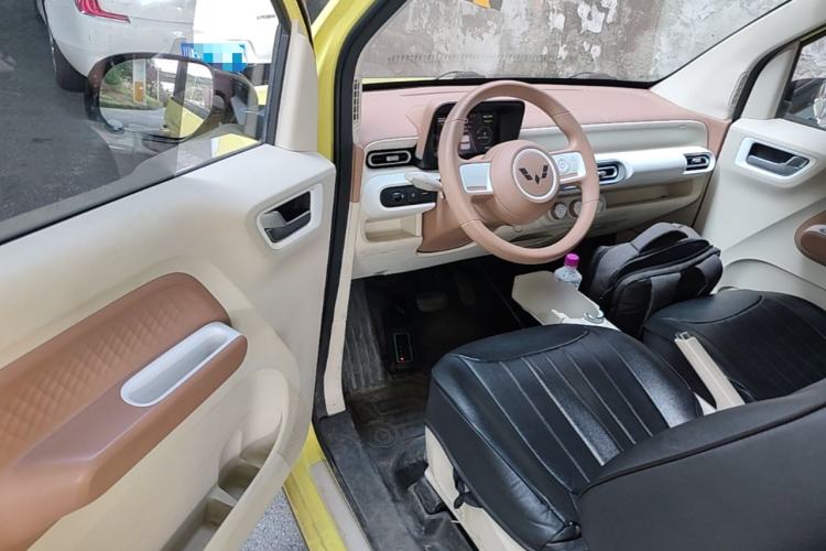 Used Wuling Hongguang MINIEV 2024 3rd Generation 215km Youth Edition Driver Seat