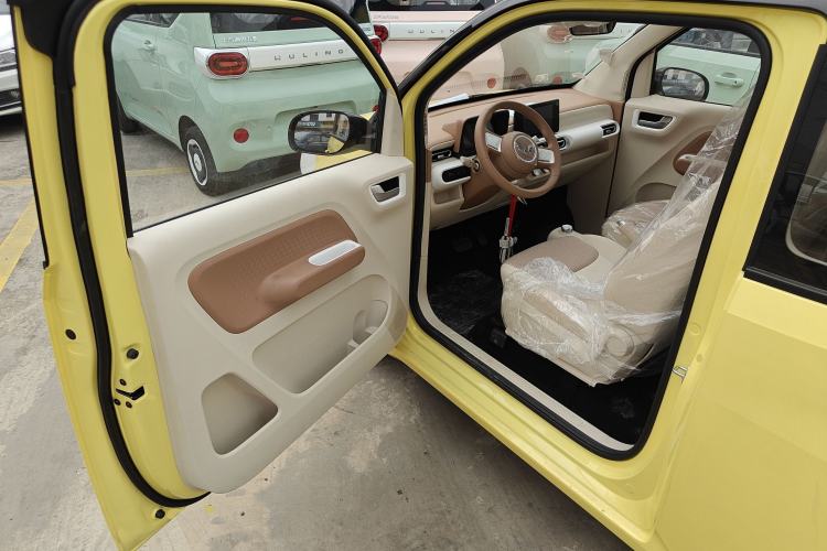 Used Wuling Hongguang MINIEV 2024 3rd Generation 170 km Driver Seat