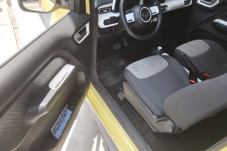 Used Wuling Hongguang MINIEV 2024 3rd Generation 215km Advanced Version Driver Seat