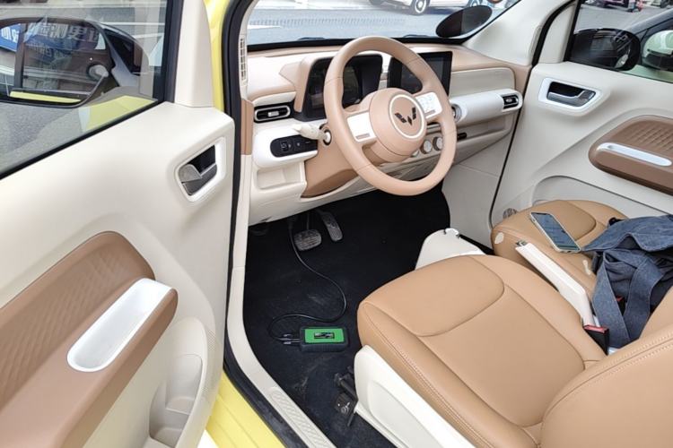 Used Wuling Hongguang MINIEV 2024 3rd Generation 215km Advanced Version Driver Seat