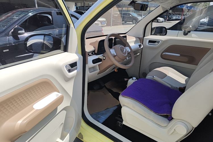 Used Wuling Hongguang MINIEV 2024 3rd Generation 215km Advanced Version Driver Seat
