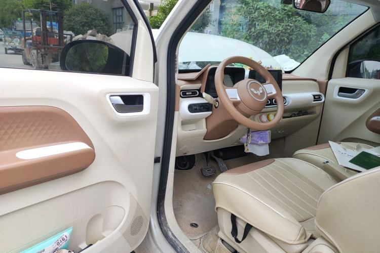 Used Wuling Hongguang MINIEV 2024 3rd Generation 215km Advanced Version Driver Seat