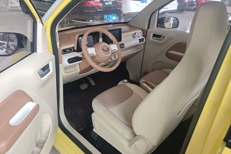 Used Wuling Hongguang MINIEV 2024 3rd Generation 215km Advanced Version Driver Seat