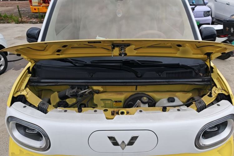 Used Wuling Hongguang MINIEV 2024 3rd Generation 215km Advanced Version Engine Bay