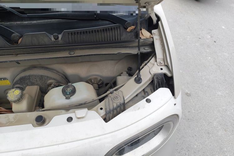 Used Wuling Hongguang MINIEV 2024 3rd Generation 215km Advanced Version Engine Bay Left