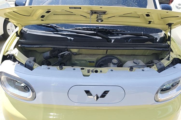 Used Wuling Hongguang MINIEV 2024 3rd Generation 215km Advanced Version Engine Bay