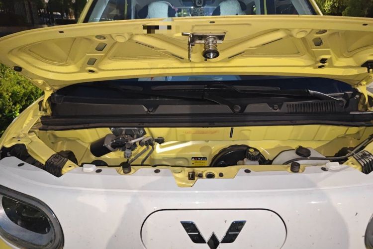 Used Wuling Hongguang MINIEV 2024 3rd Generation 215km Youth Edition Engine Bay