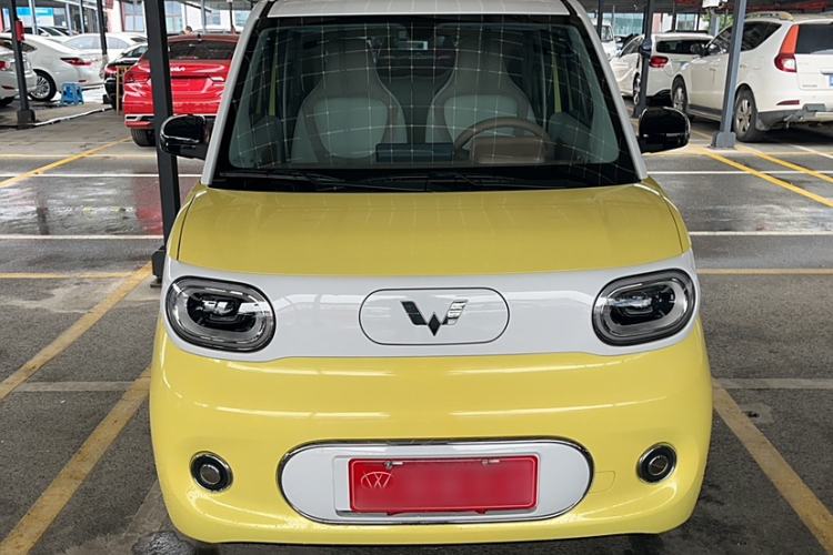 Used Wuling Hongguang MINIEV 2024 3rd Generation 215km Advanced Version Exterior 1