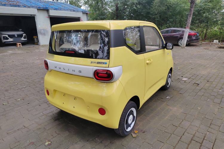 Used Wuling Hongguang MINIEV 2024 3rd Generation 215km Youth Edition Exterior 3