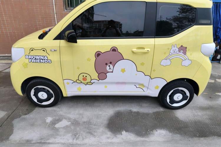 Used Wuling Hongguang MINIEV 2024 3rd Generation 215km Youth Edition Exterior 3