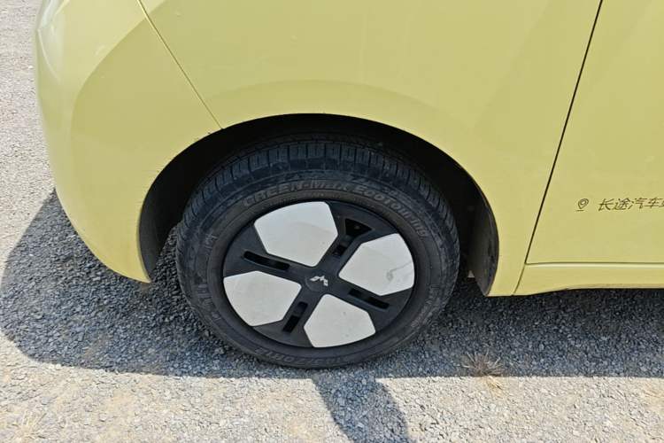 Used Wuling Hongguang MINIEV 2024 3rd Generation 215km Advanced Version Exterior 4