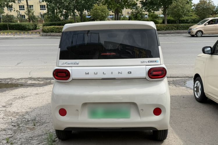 Used Wuling Hongguang MINIEV 2024 3rd Generation 215km Youth Edition Exterior 4