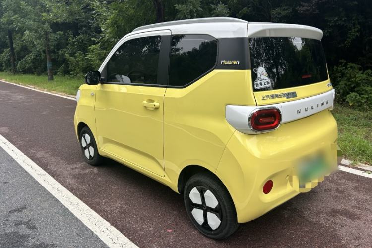 Used Wuling Hongguang MINIEV 2024 3rd Generation 215km Advanced Version Exterior 8