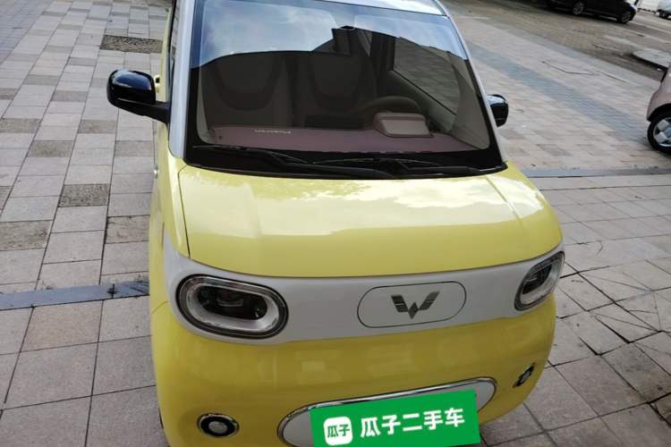 Used Wuling Hongguang MINIEV 2024 3rd Generation 215km Youth Edition Front