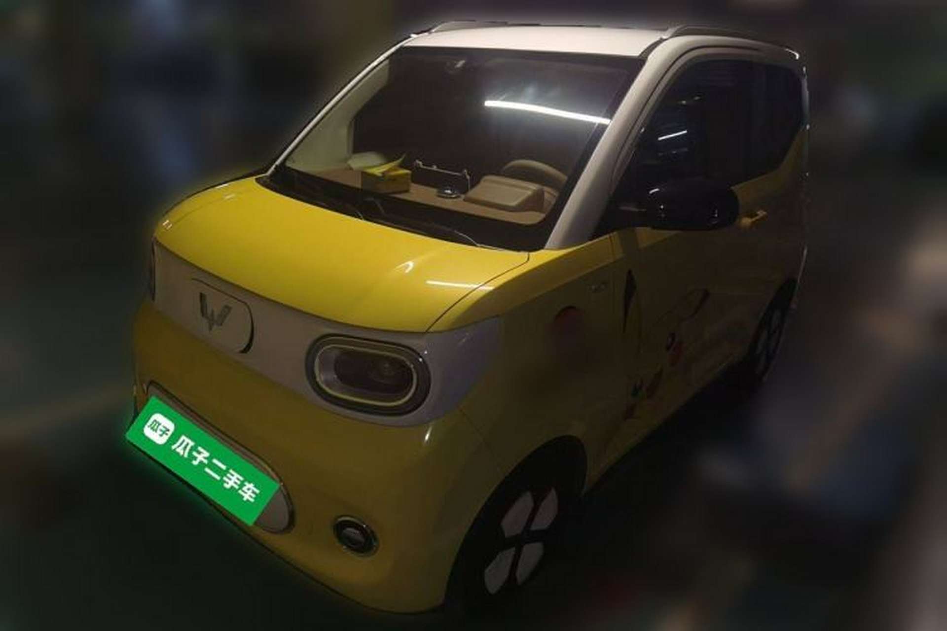 Used Wuling Hongguang MINIEV 2024 3rd Generation 215km Advanced Version Front Left 45 Deg