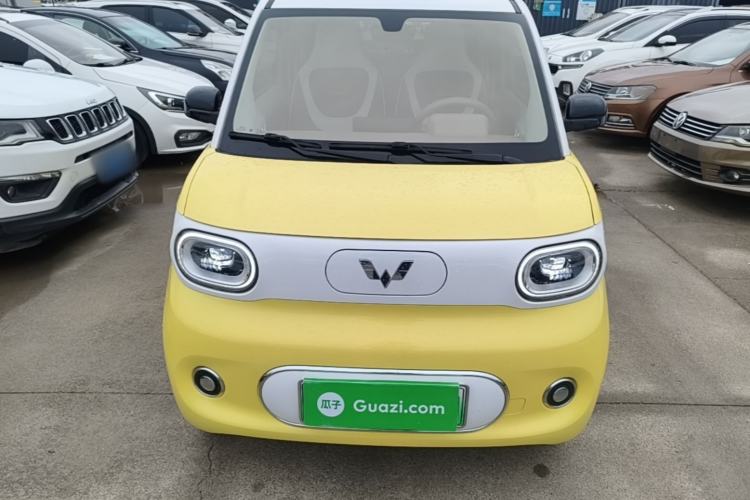 Used Wuling Hongguang MINIEV 2024 3rd Generation 215km Advanced Version Front